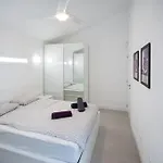 Eden Island Village Apartment *