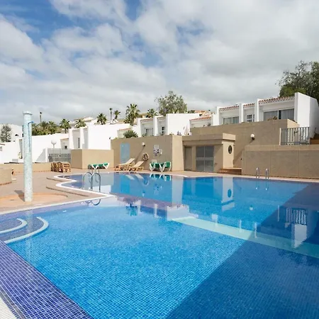 아파트 Eden Island Village 아데제